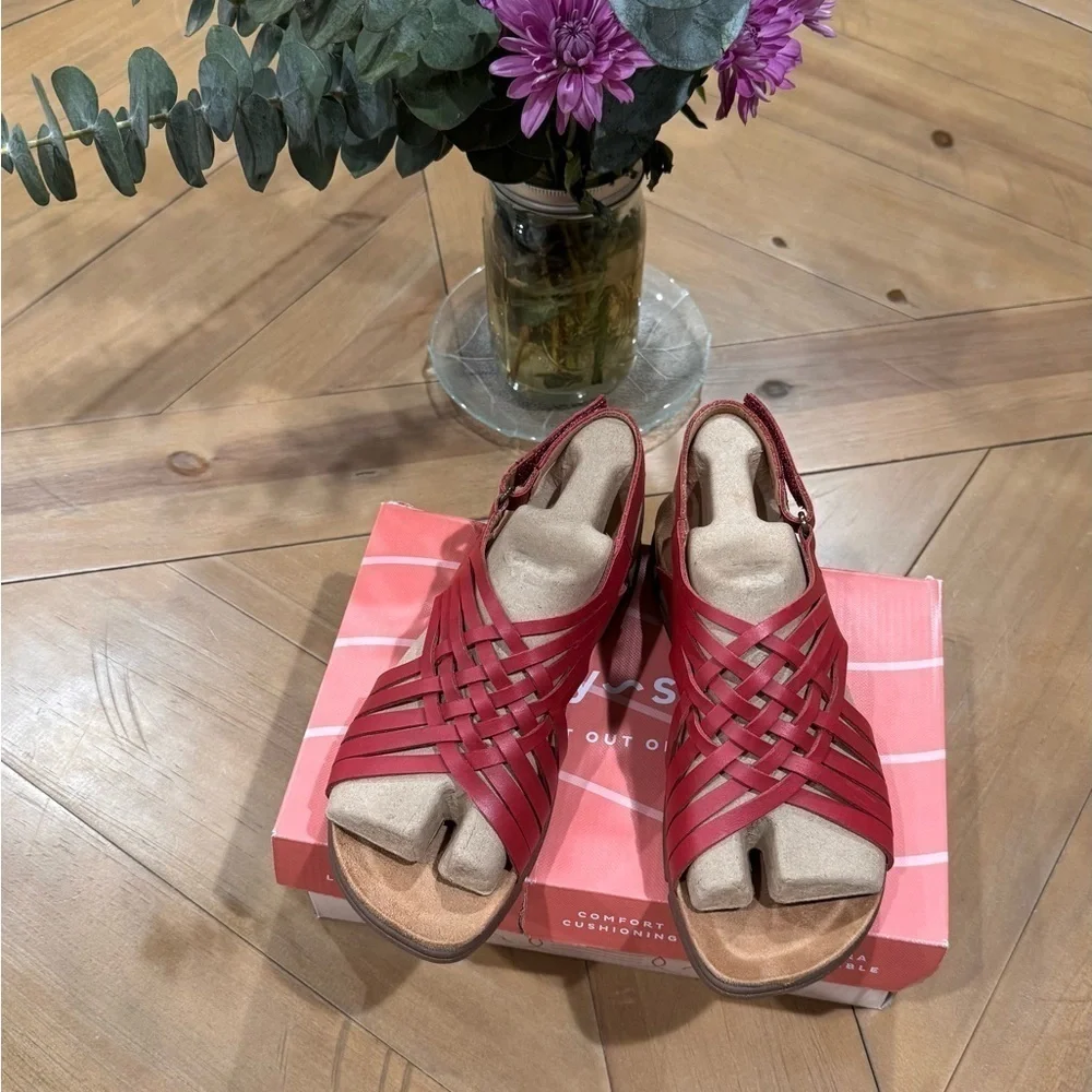 Easy Spirit Mar Women's Leather Slingback Sandals - Picture 2 of 6